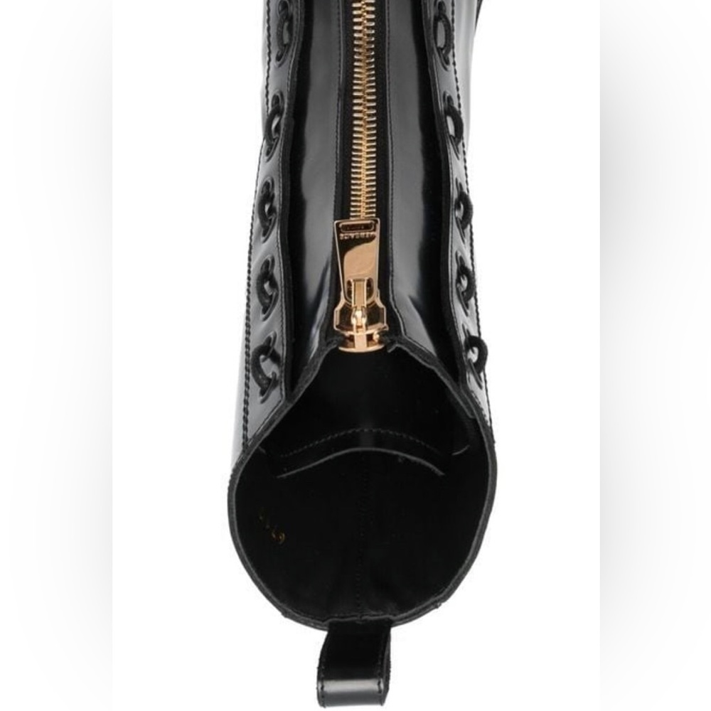 NEW Versace *SOLD OUT* Combat Boots - Picture 5 of 12